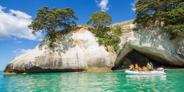 Hahei Explorer Cathedral Cove